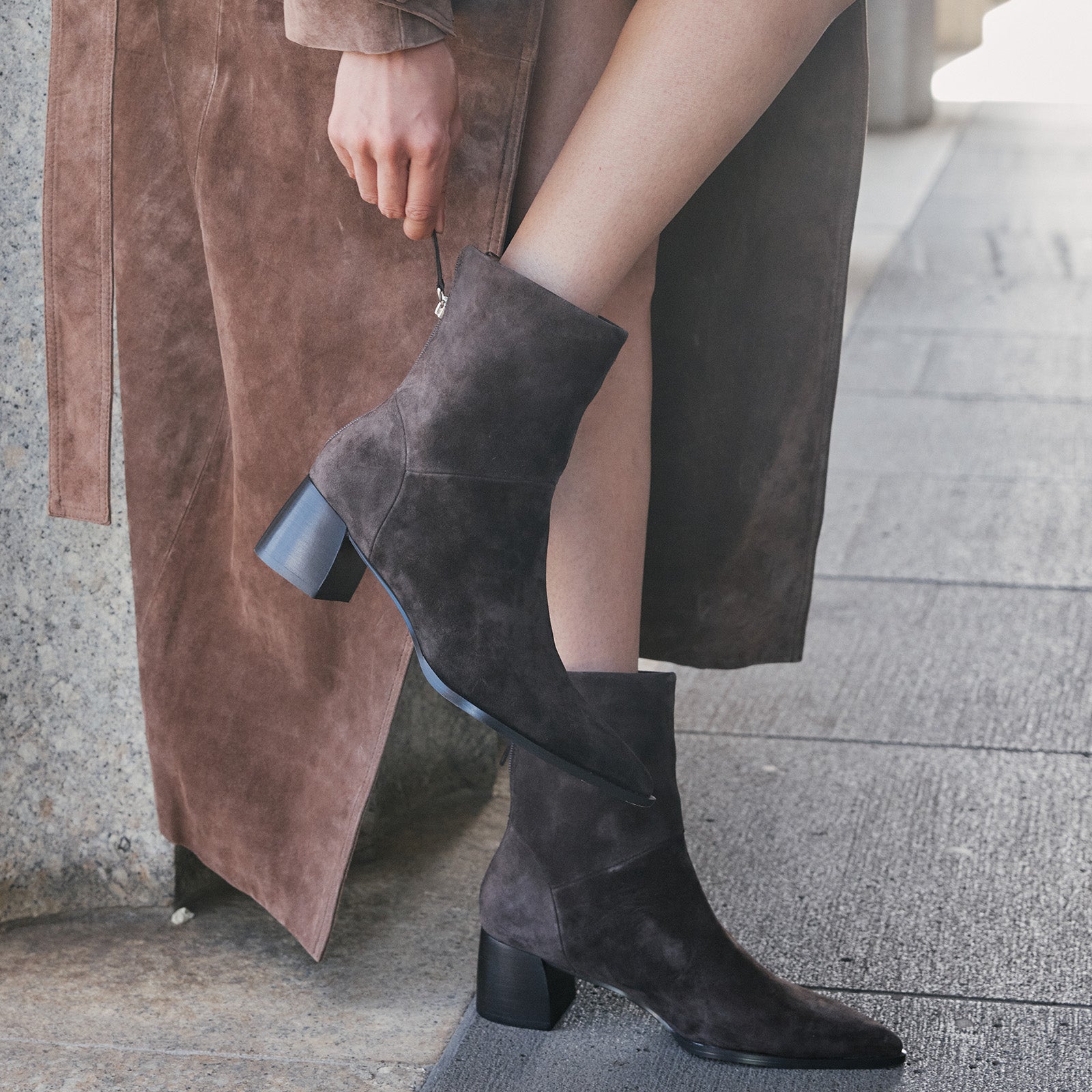 EOS Footwear - AUROA
#color_cocoa-suede