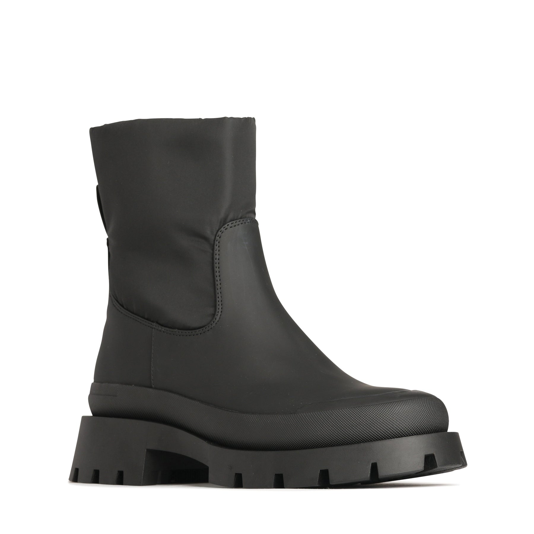 BAY LEATHER ANKLE BOOTS