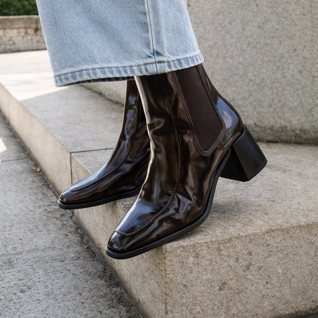 EOS Footwear - Charcoal
#color_cigar