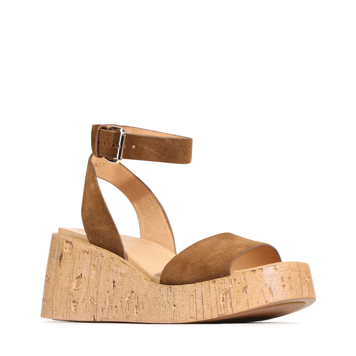 EOS Footwear Carianis Leather Wedge in Tobacco-suede
#Color_Tobacco-suede