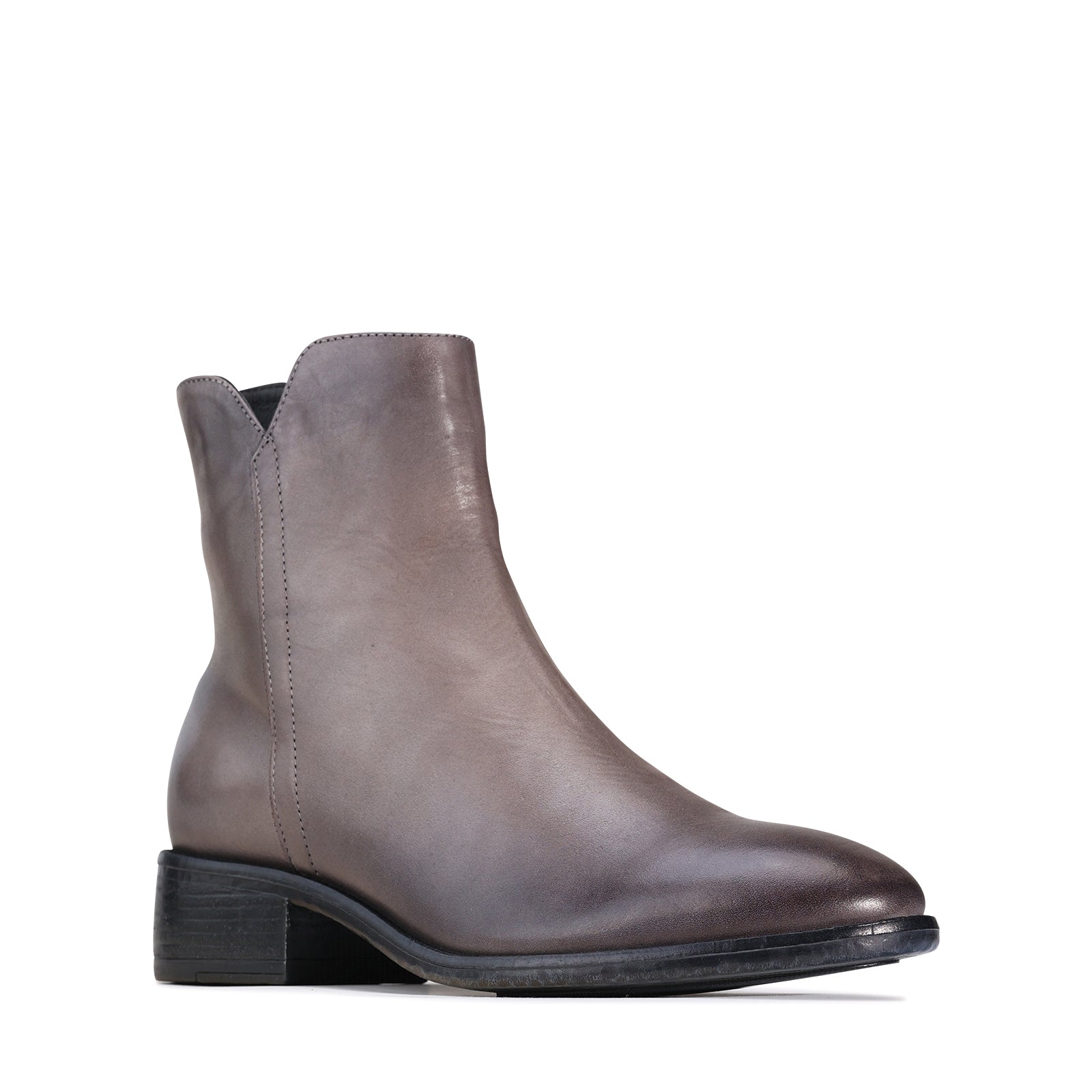 EOS Footwear - CELO #Color_graphite