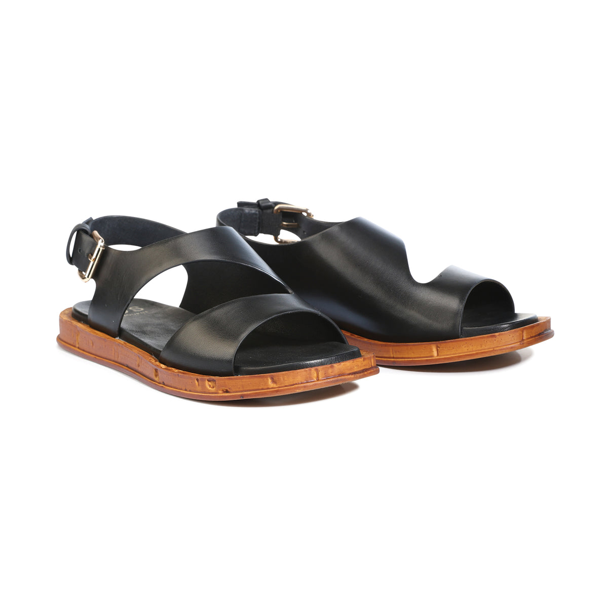 EOS Footwear Cerene Leather Sandal in Black
#Color_Black