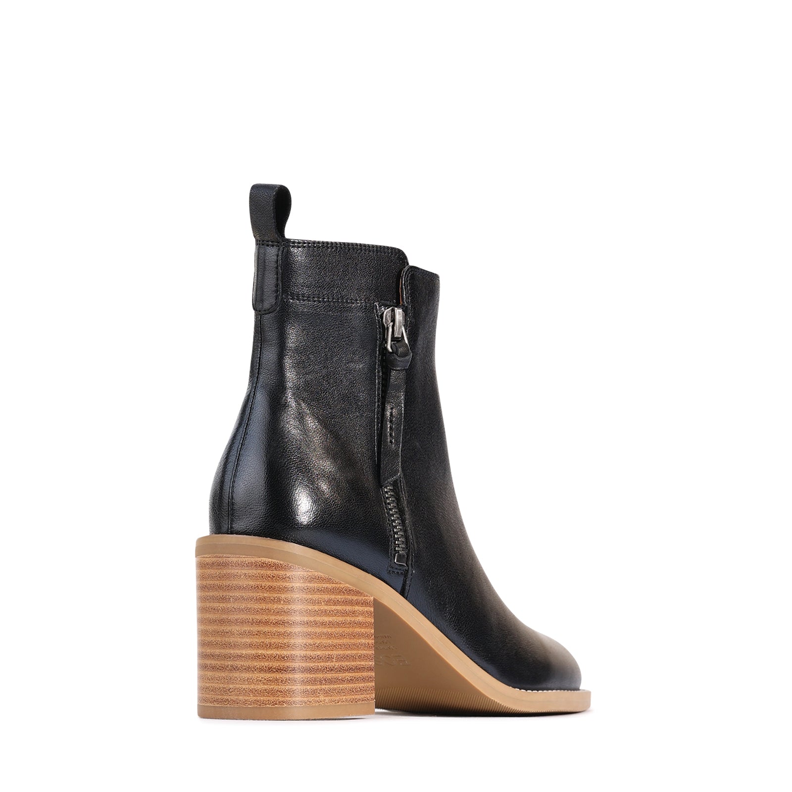EOS Footwear - Charity
#color_nero