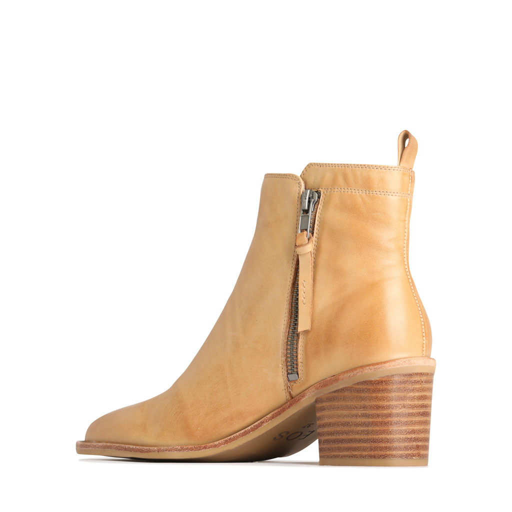 CIARA - EOS Footwear - #color_tan