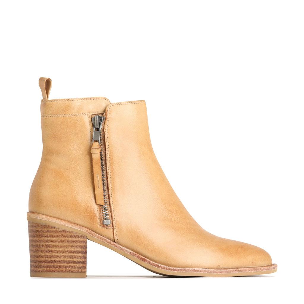 CIARA - EOS Footwear - #color_tan