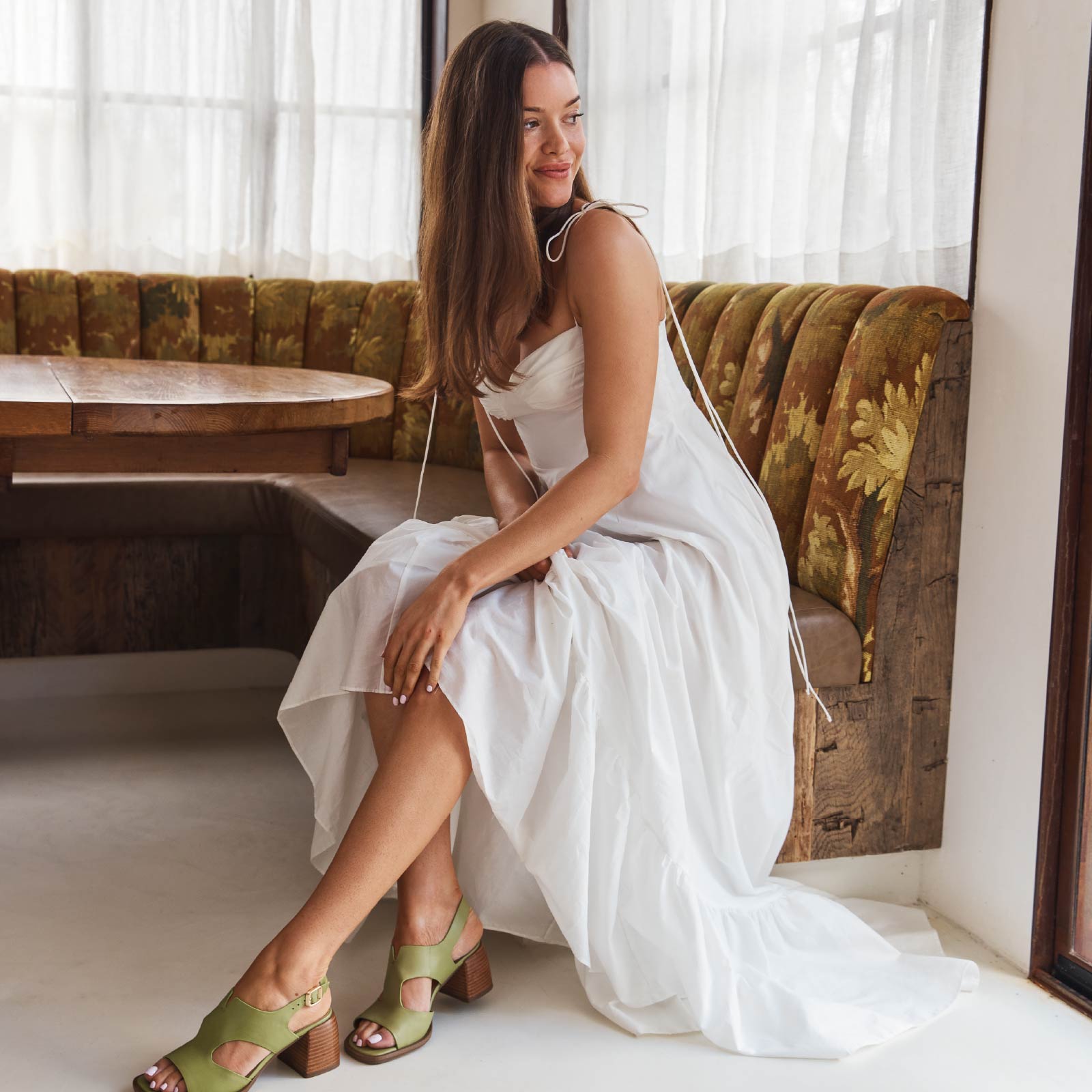 EOS Footwear - ISORA
#color_apple