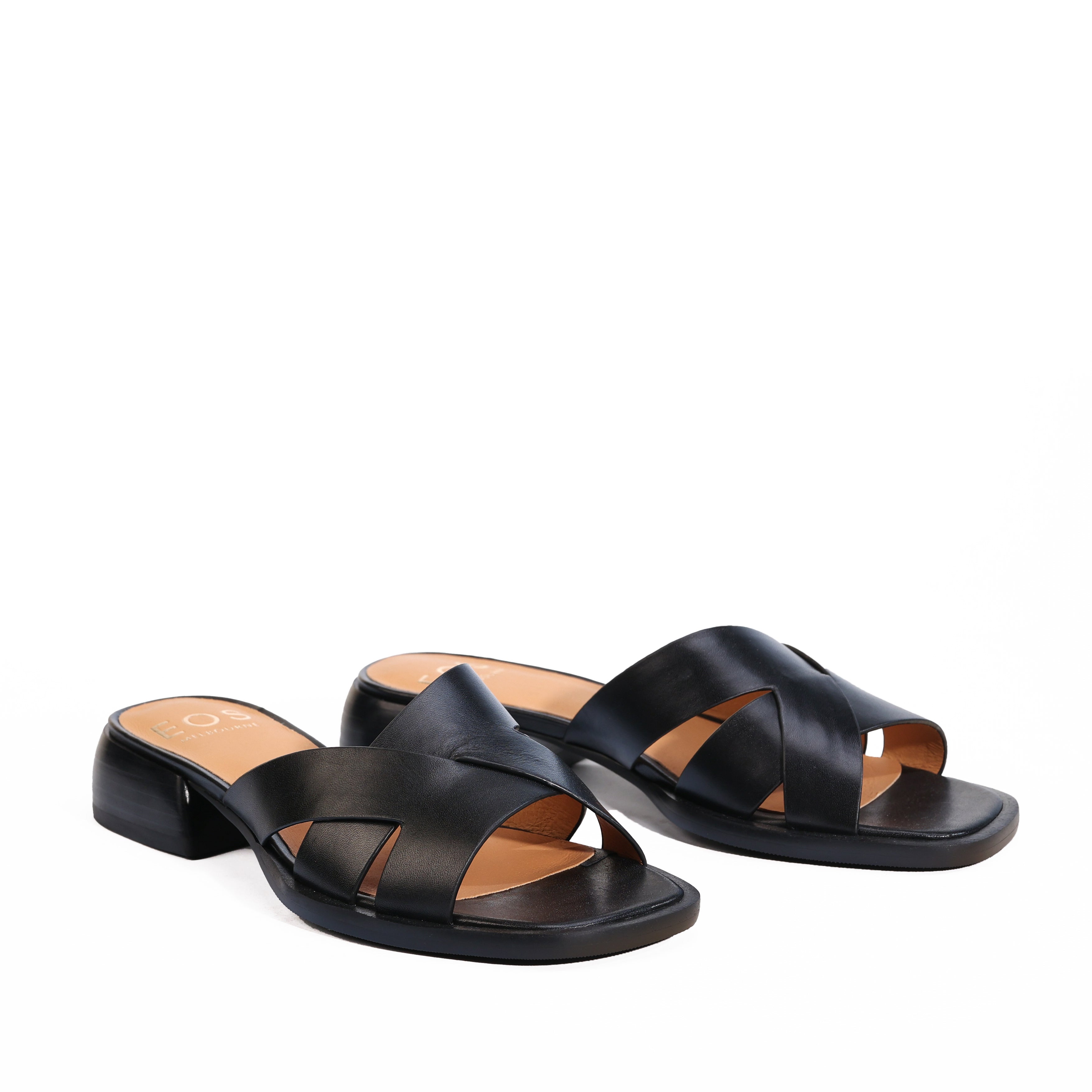 EOS Footwear - IKAS
#color_black