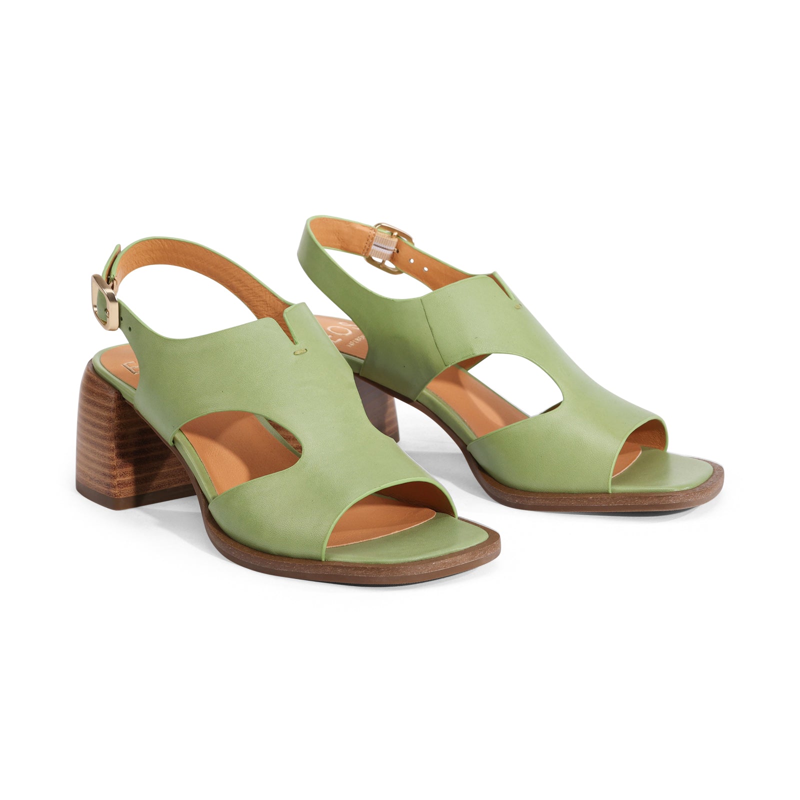 EOS Footwear - ISORA
#color_apple