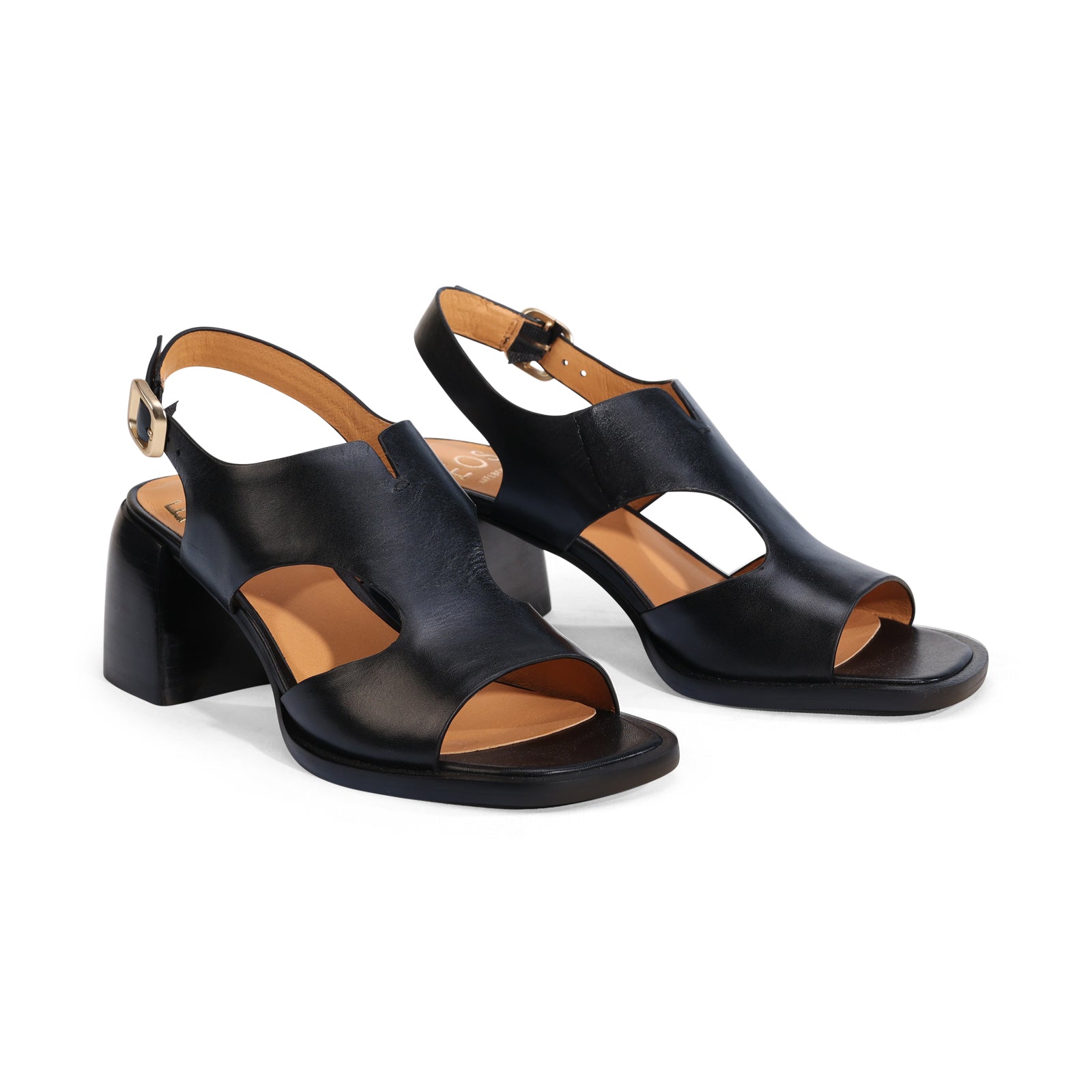 EOS Footwear - ISORA
#color_black