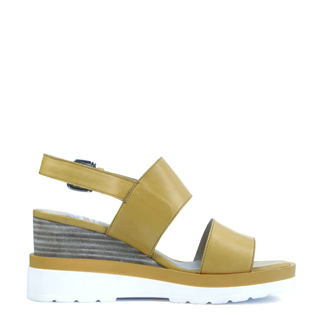 EOS Footwear - JADE
#color_mustard