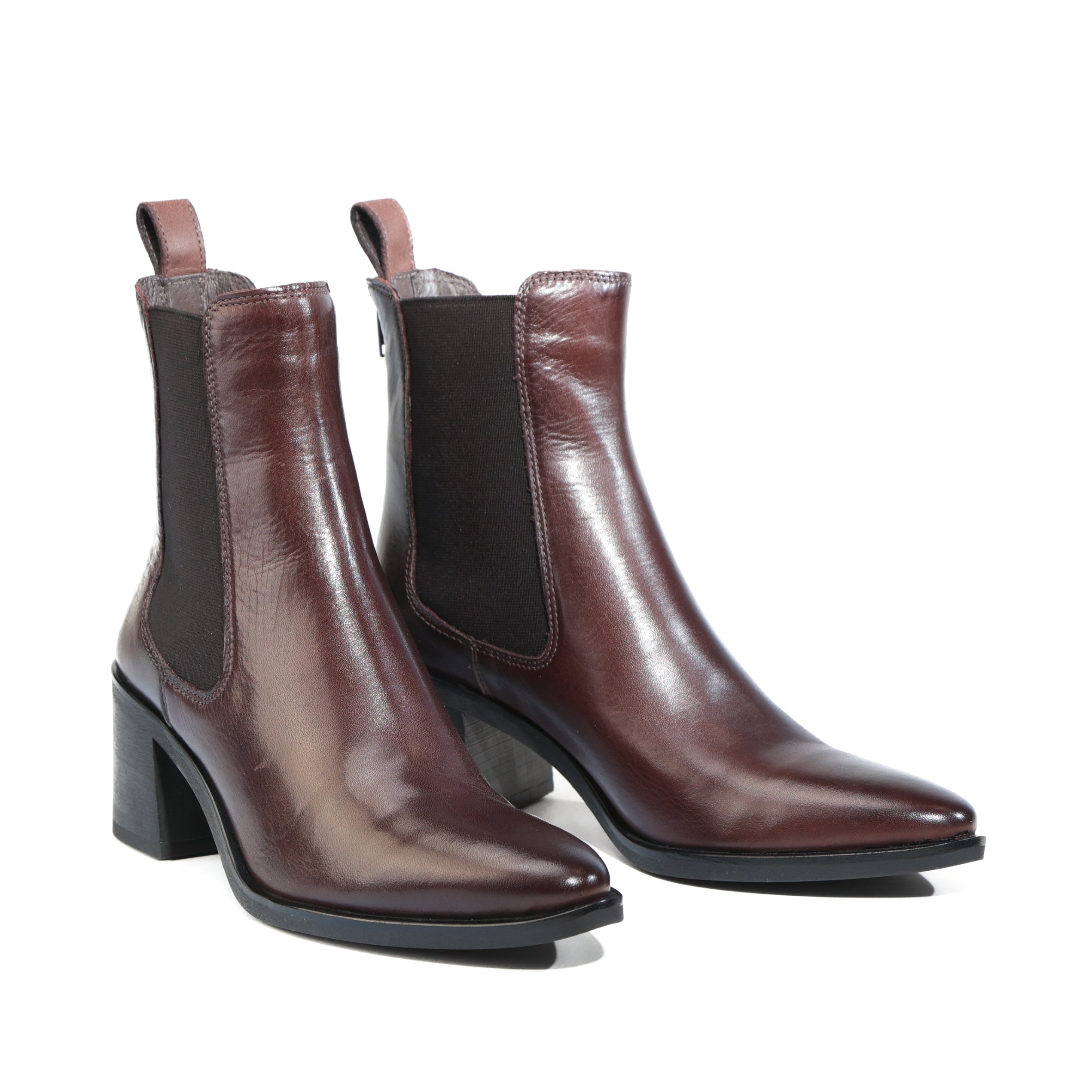 EOS Footwear - Jonie
#color_chestnut