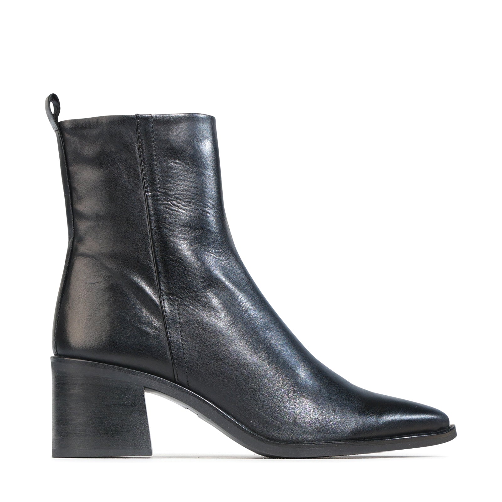 EOS Footwear - JONIER
#color_black