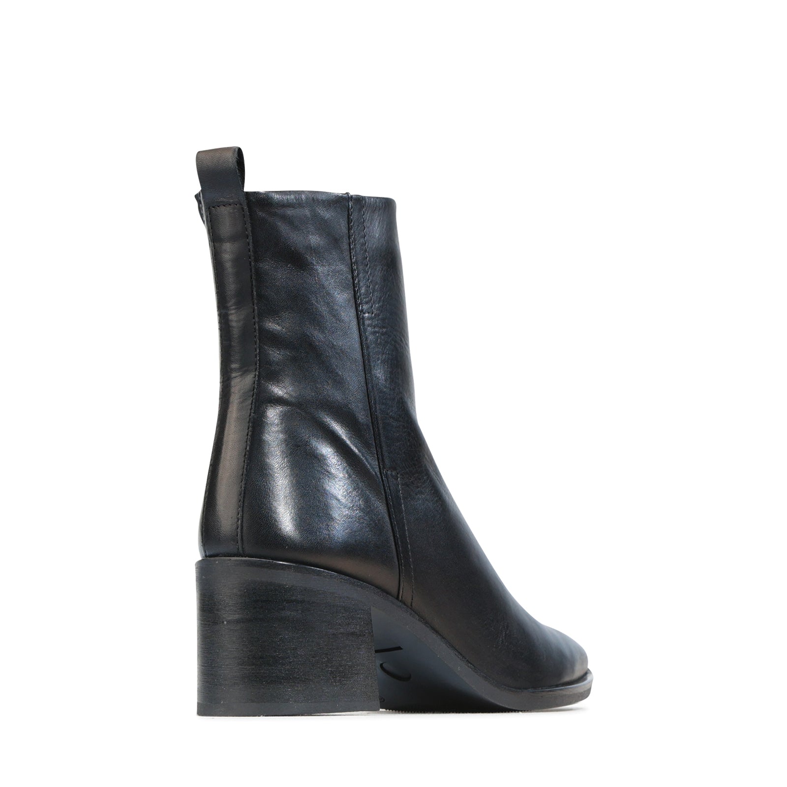 EOS Footwear - JONIER
#color_black