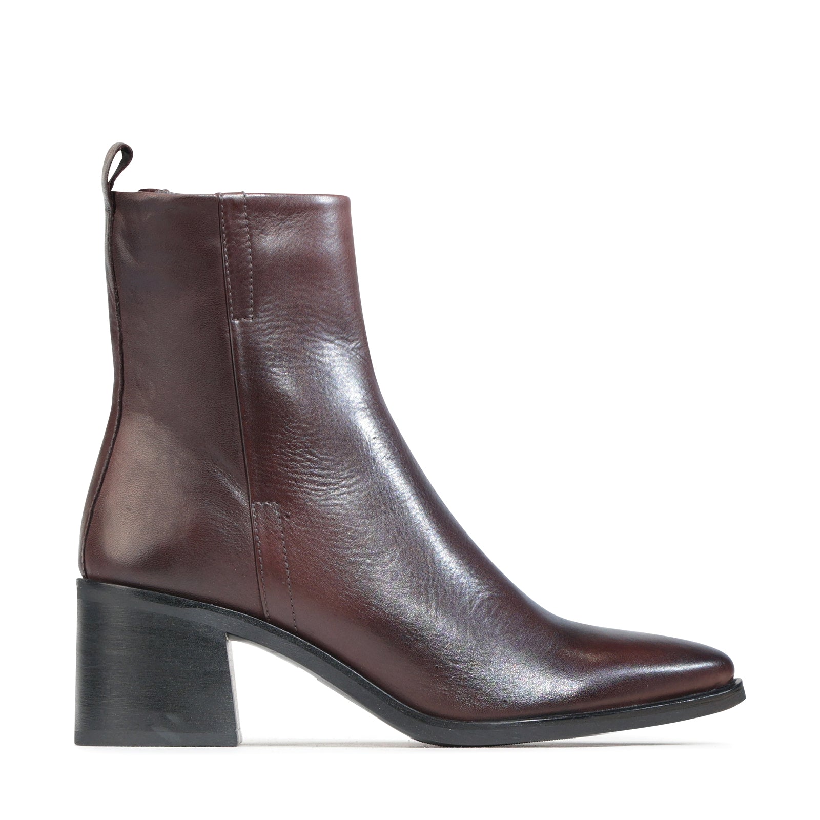 EOS Footwear - JONIER
#color_chestnut