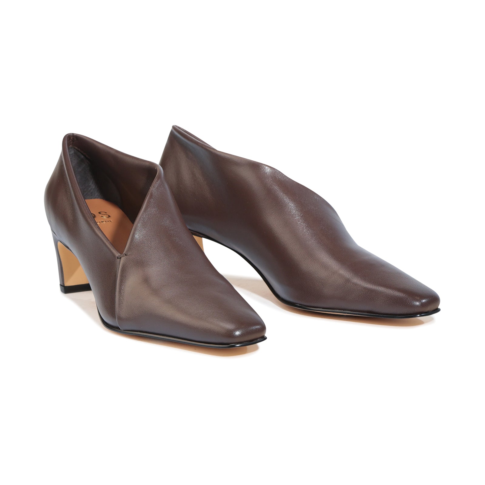 EOS Footwear - KIT
#color_cocoa