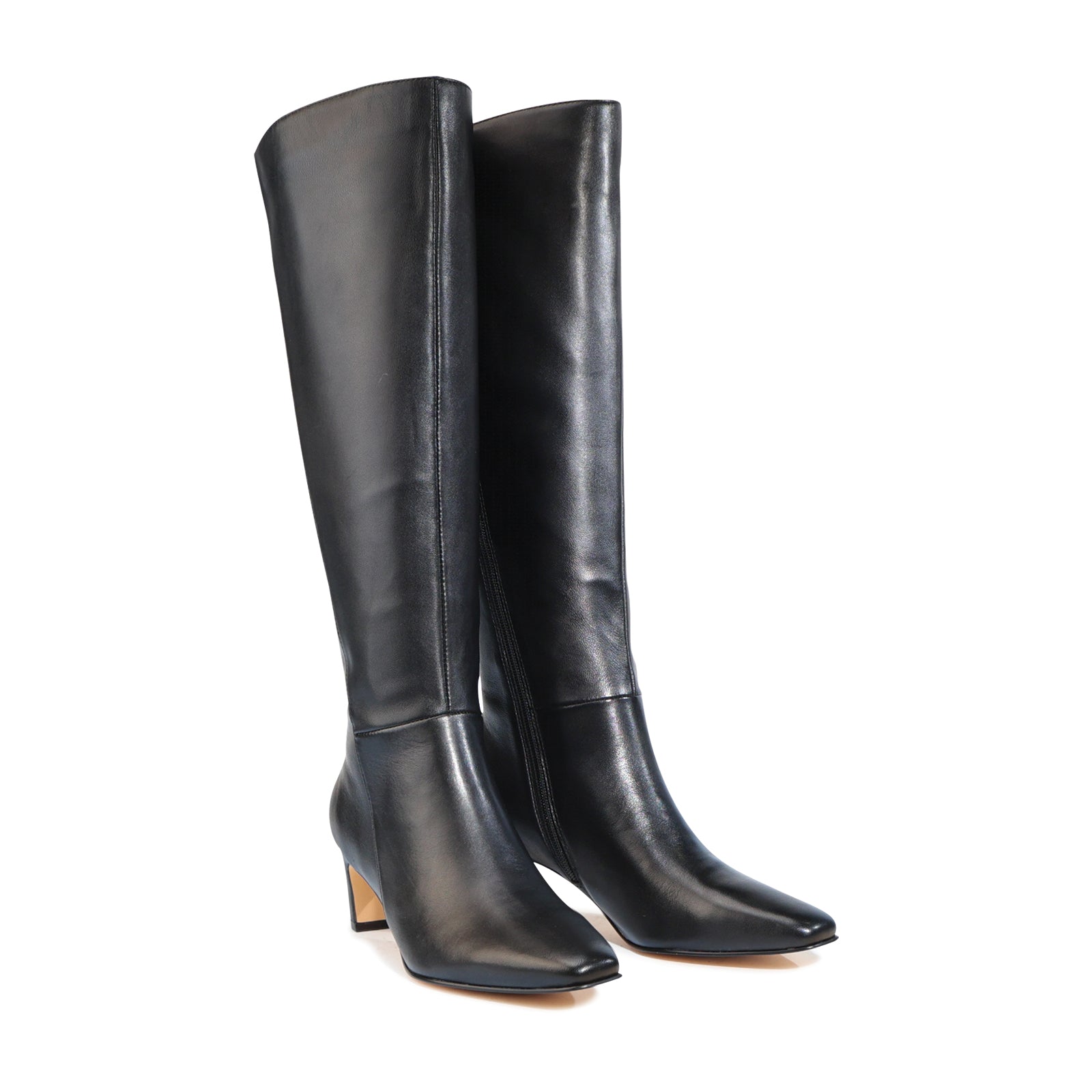 EOS Footwear - AUROA
#color_black