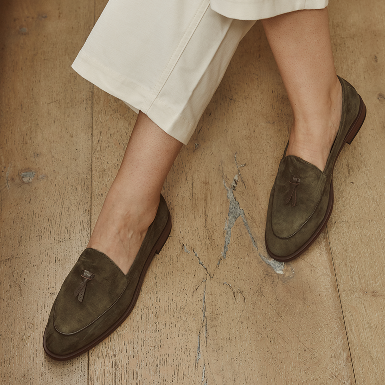 EOS Footwear - PHEA
#color_oliva-kidsuede