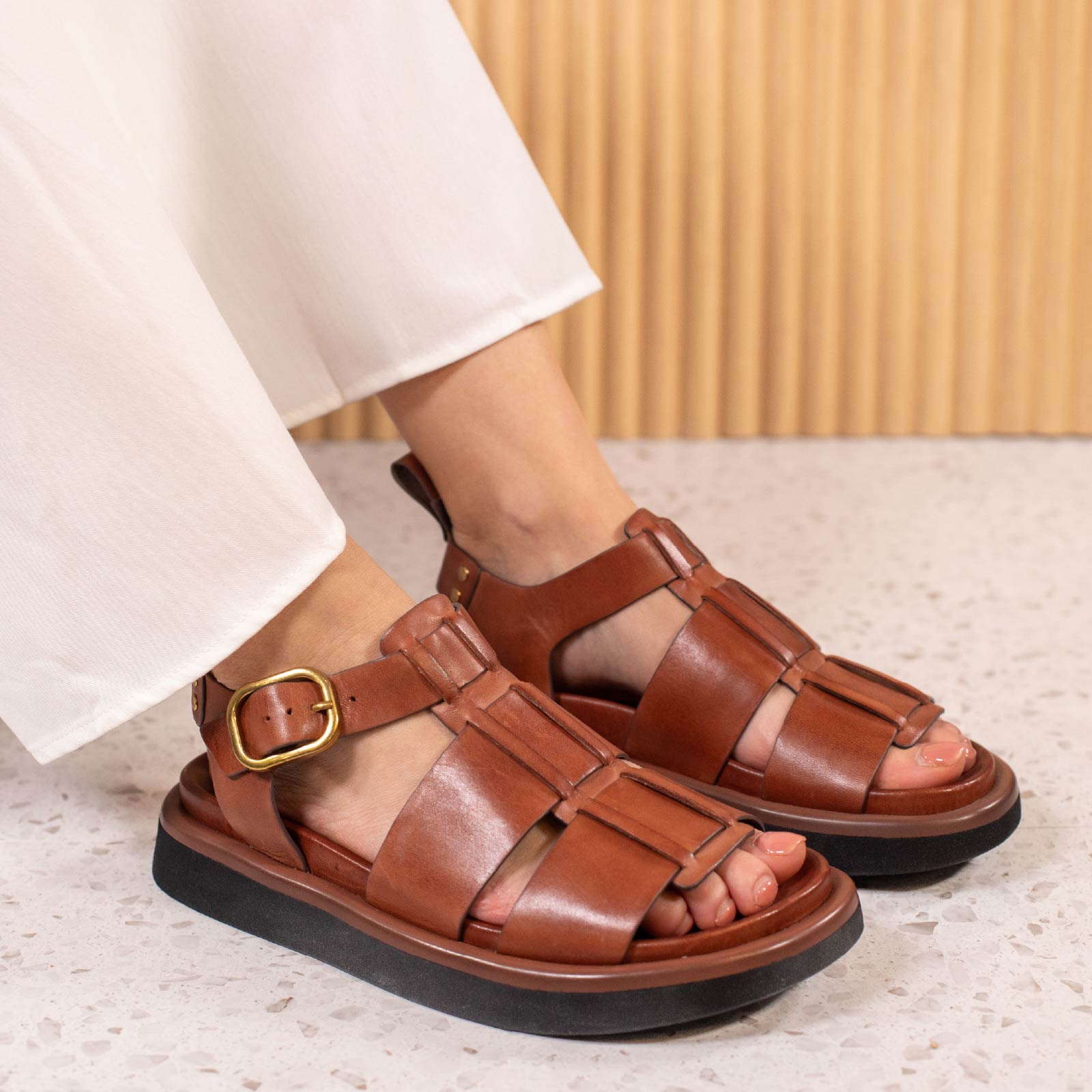 EOS Footwear - SLAYER 
#color_brandy