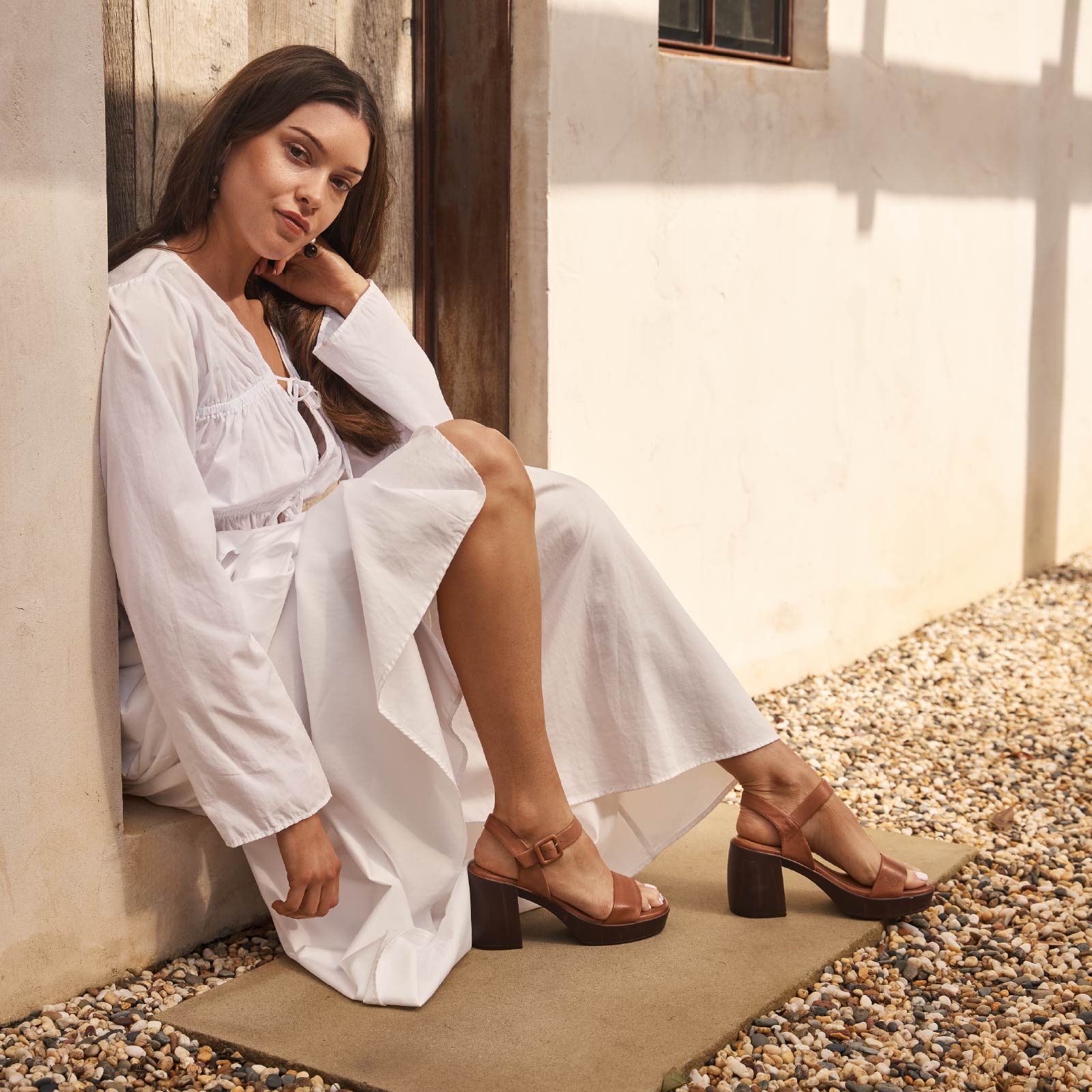 EOS Footwear - SPICE 
#color_brandy