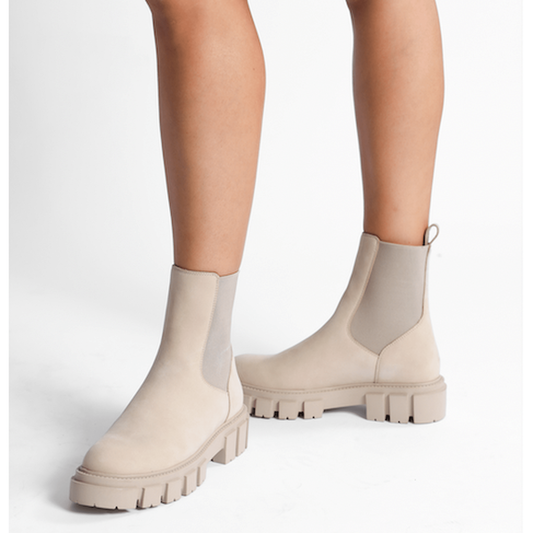 FEAT LEATHER ANKLE BOOTS