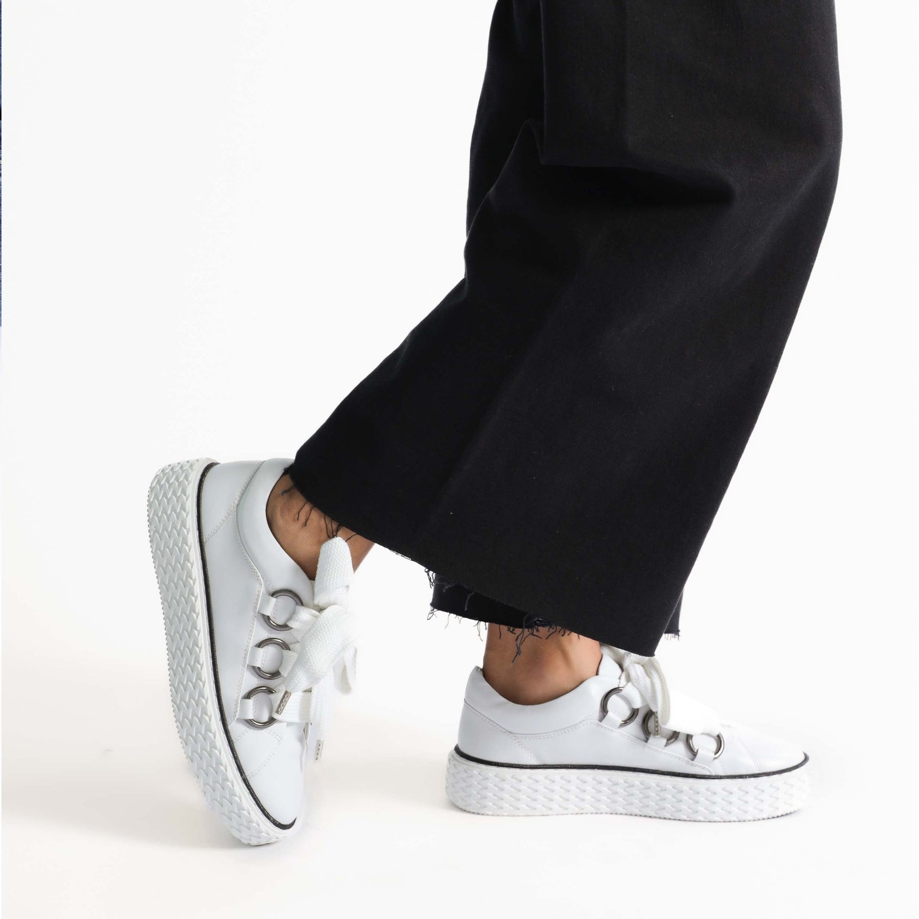 EOS Footwear - TRINITY #Color_white