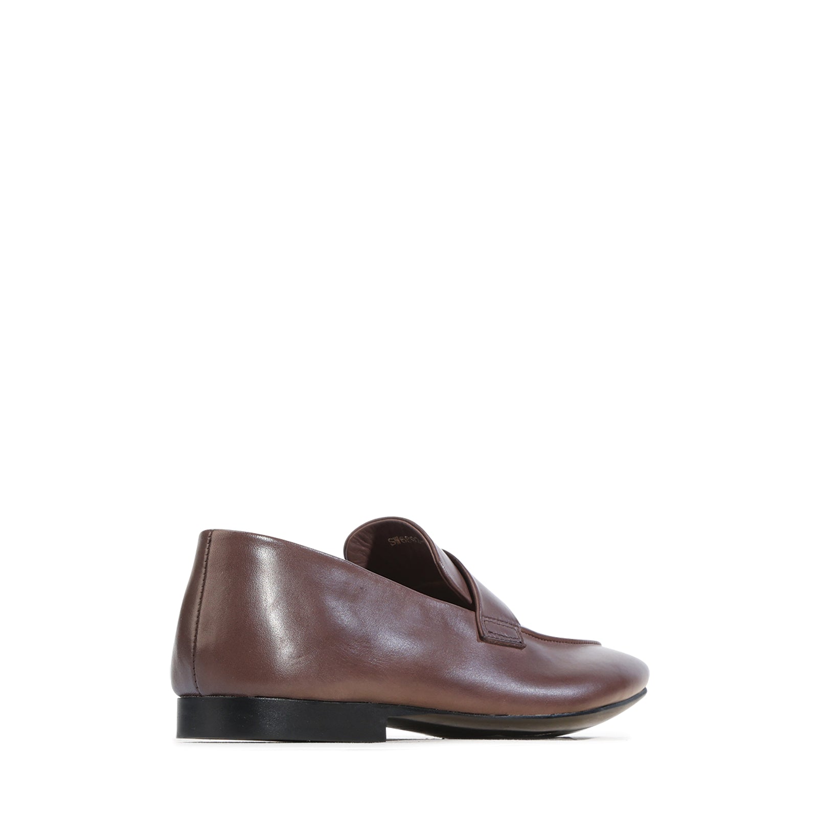 EOS Footwear Tenika Leather Loafer in chestnut
#Color_chestnut