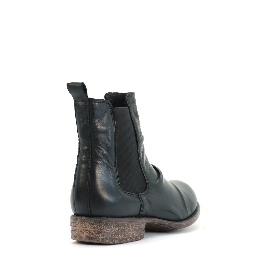 EOS Footwear - Willo
#color_black