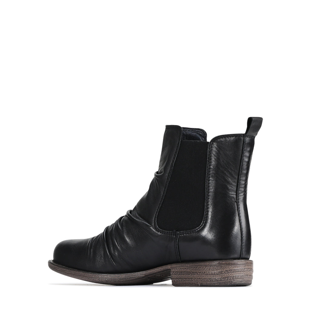 EOS Footwear - Willo
#color_black