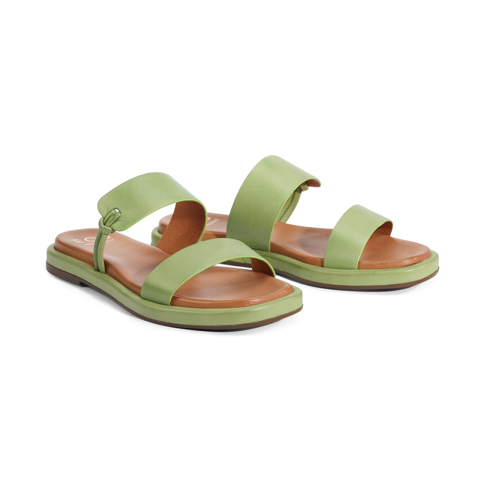 EOS Footwear - ZALIE
#color_apple