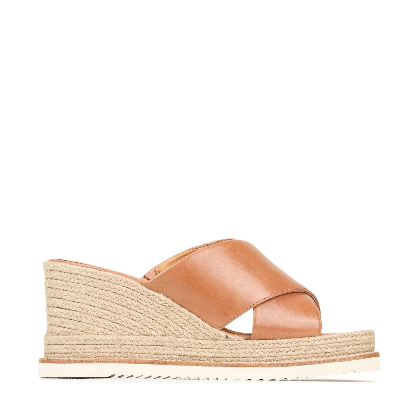 EOS Footwear - ZELIE #Color_BRANDY