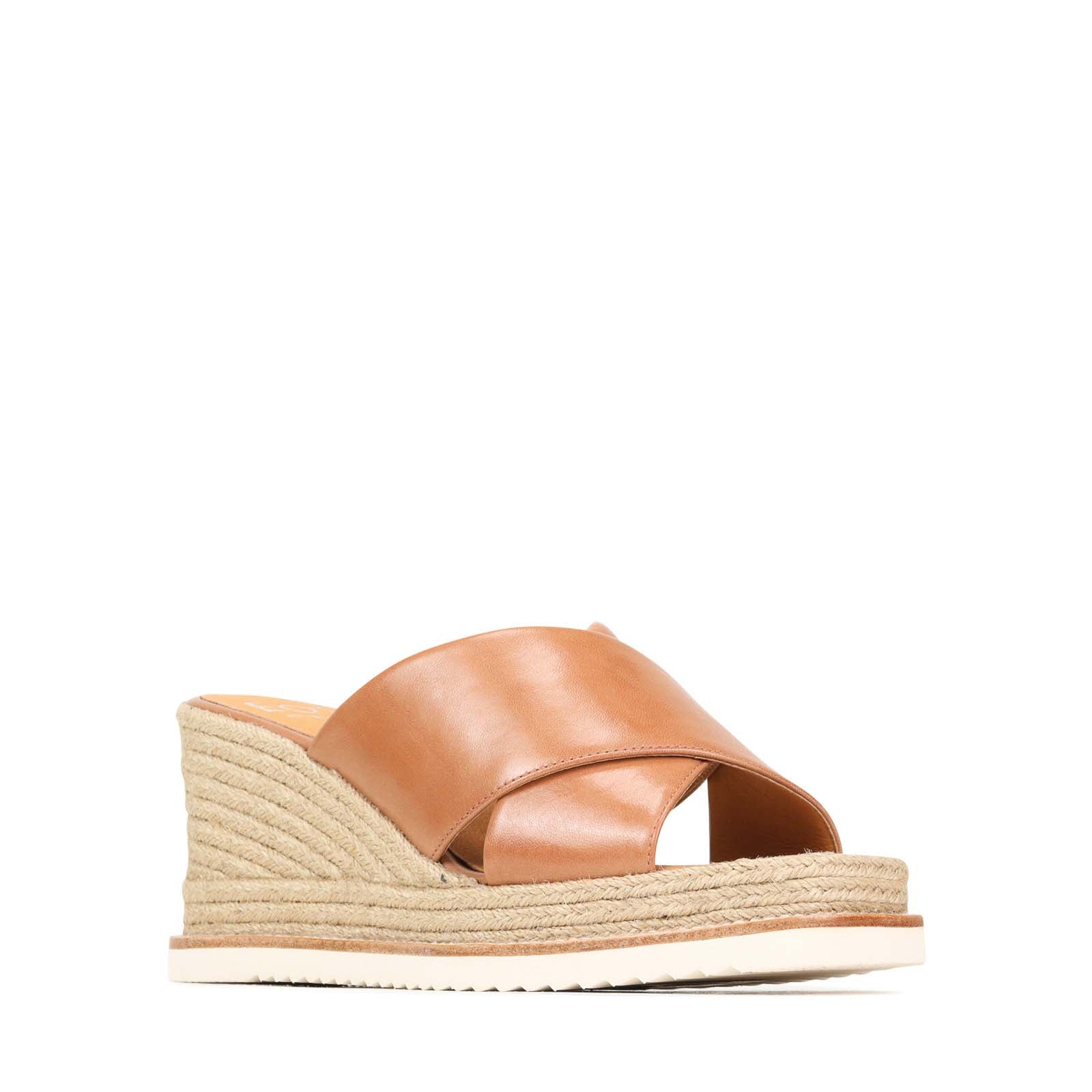 EOS Footwear - ZELIE #Color_BRANDY