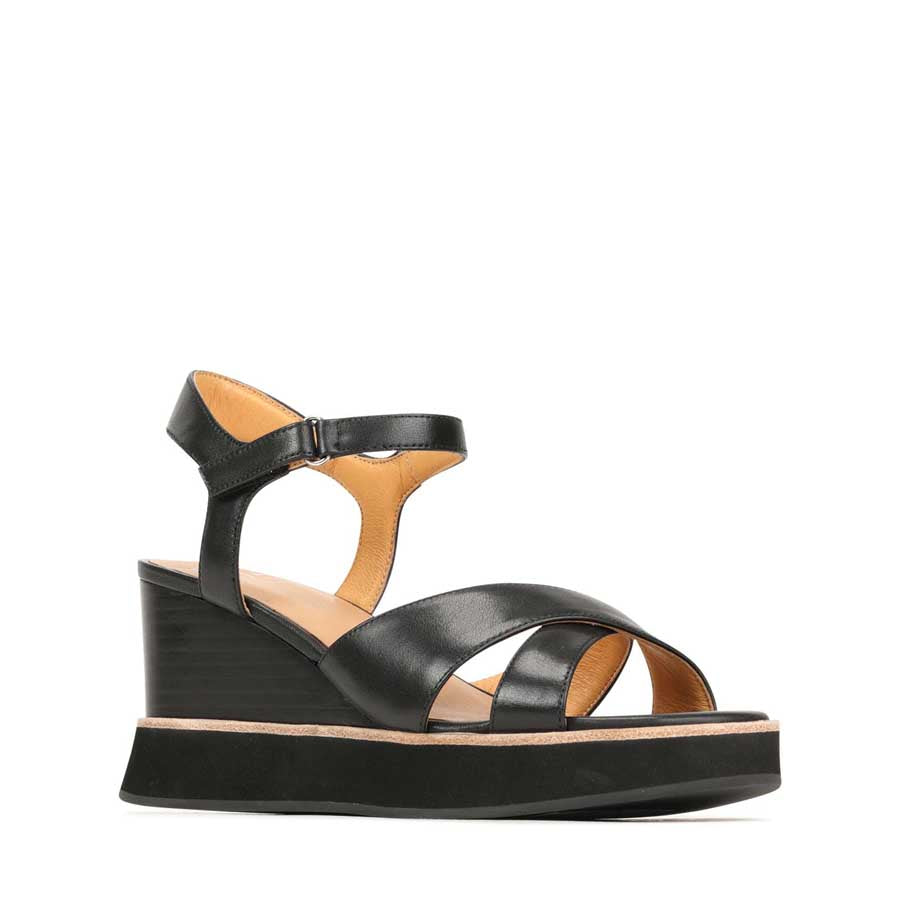 EOS Footwear - JUN #Color_BLACK