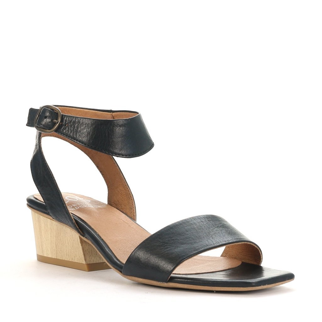 Jess Leather Sandals - EOS Footwear - Sandals
#color_black