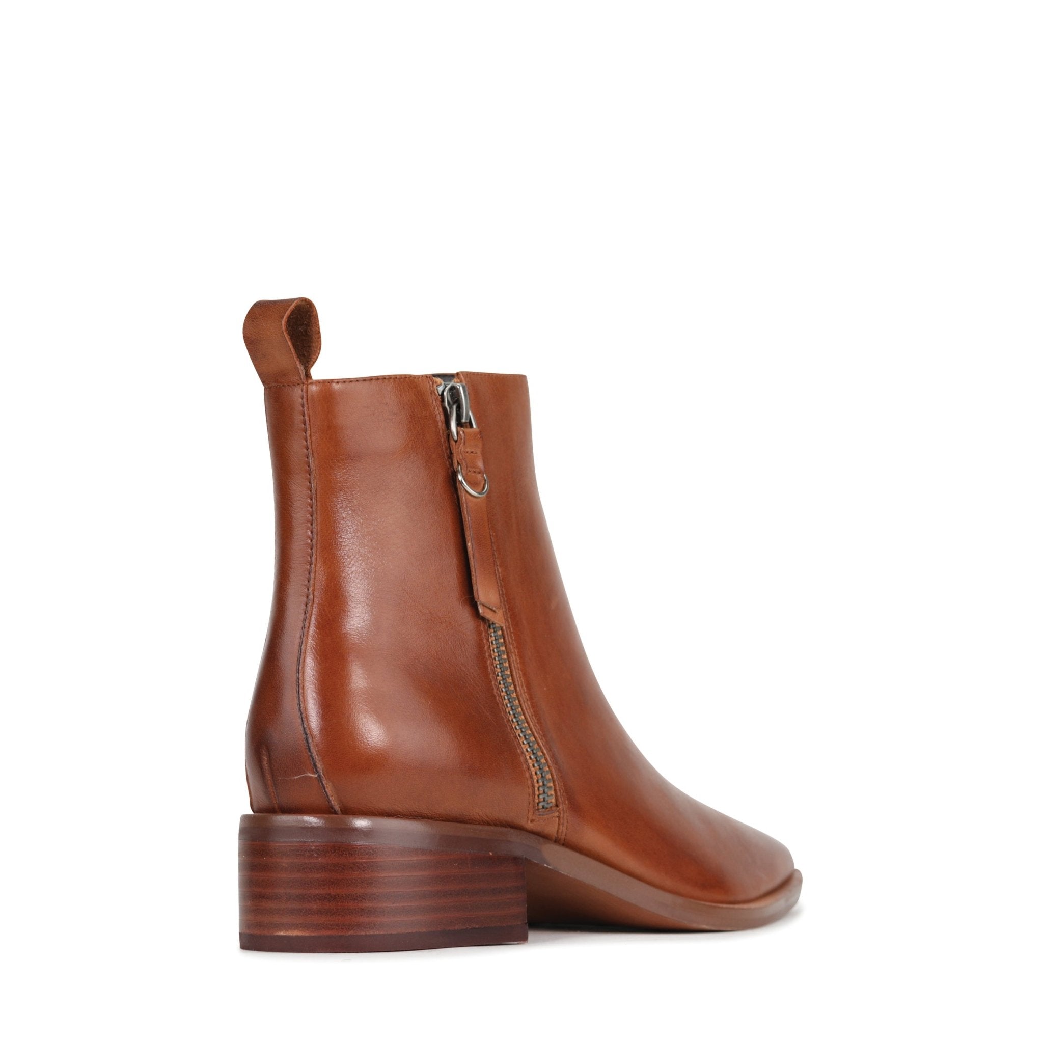 ALEKSI - EOS Footwear - #color_Brandy