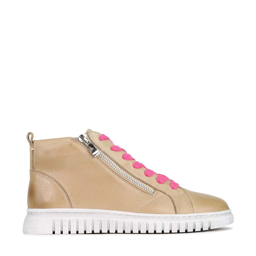 CLARISE - EOS Footwear - #color_Smoke