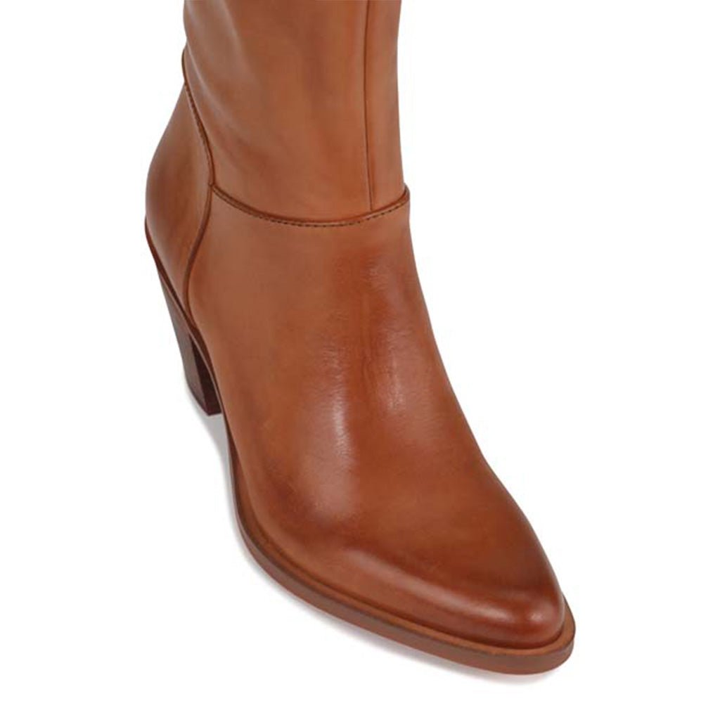 ELENOR - EOS Footwear - #color_Brandy