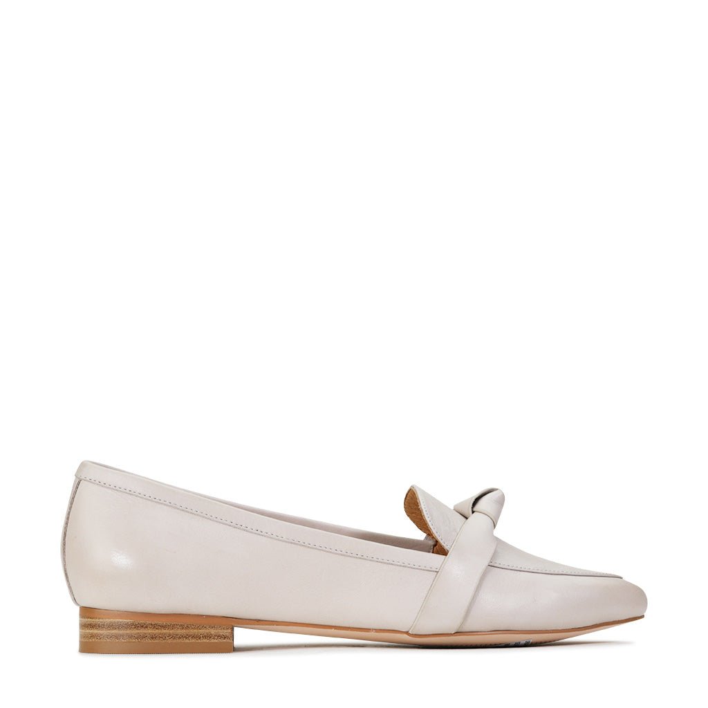 EVERLEE - EOS Footwear - Loafers #color_ivory