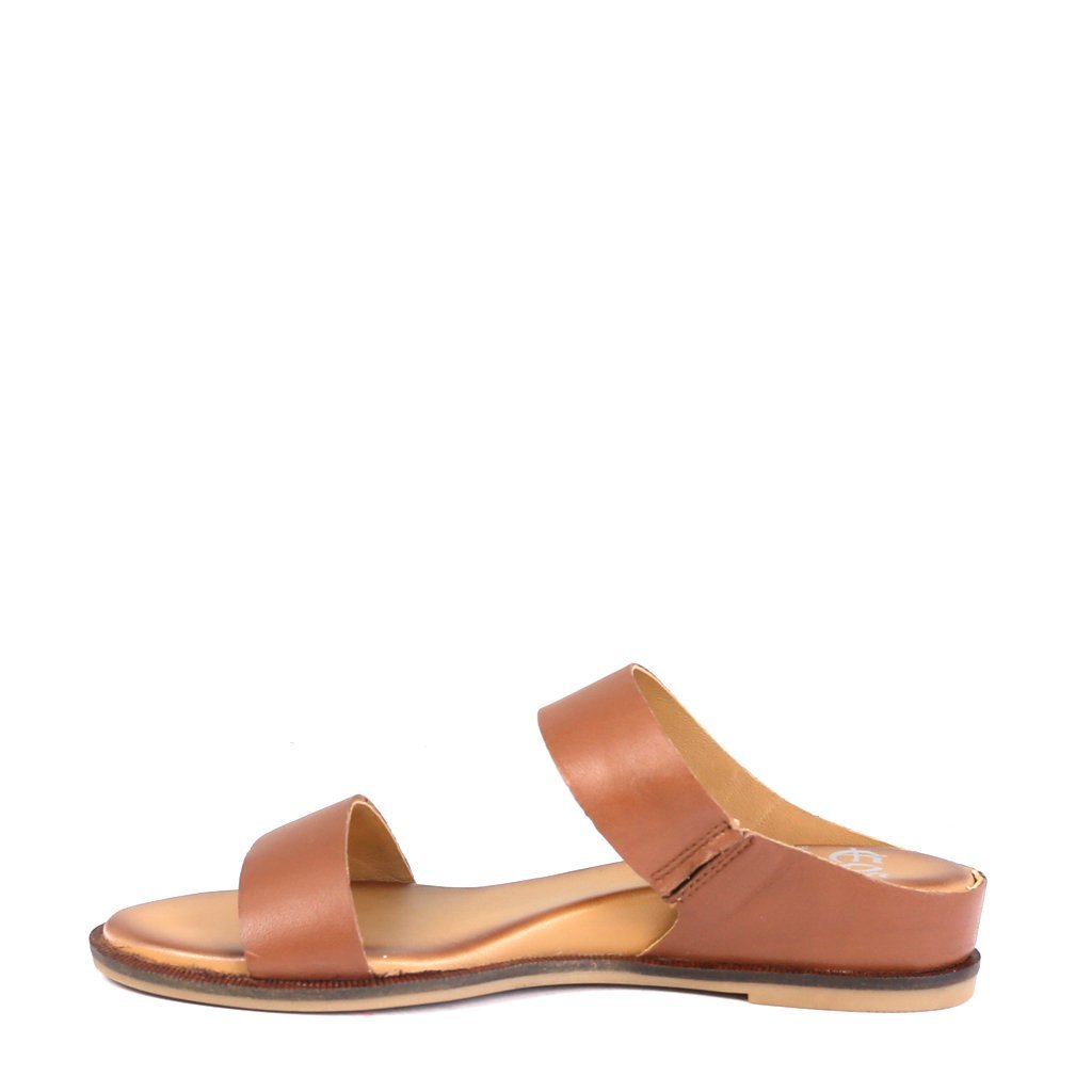 FAE - EOS Footwear - Slides
#color_brandy