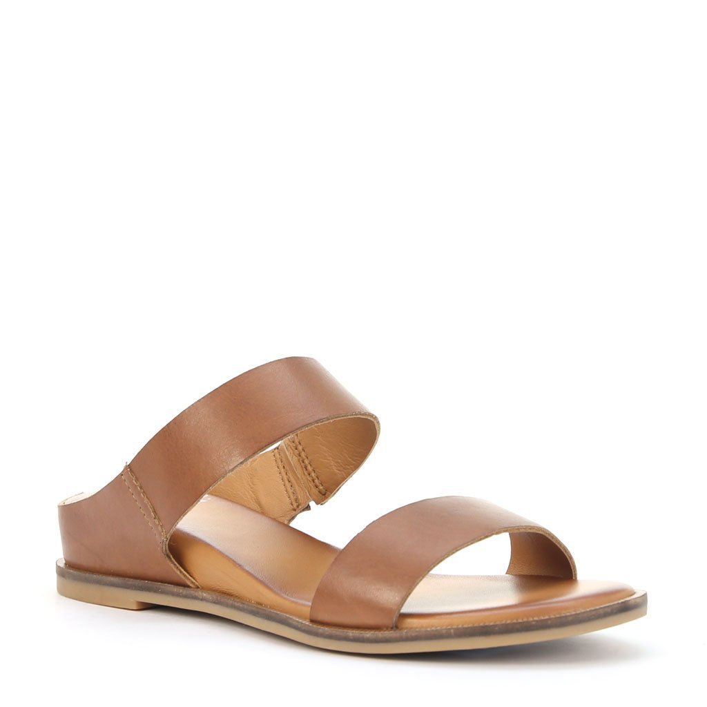 FAE - EOS Footwear - Slides
#color_brandy