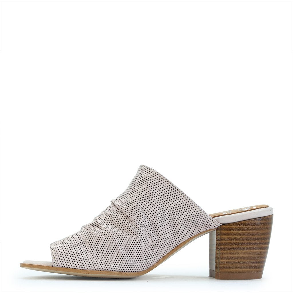 Irony Heeled Slides - EOS Footwear - Slides #color_nude perf