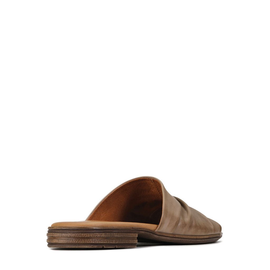 ILO - EOS Footwear - Slides #color_Taupe