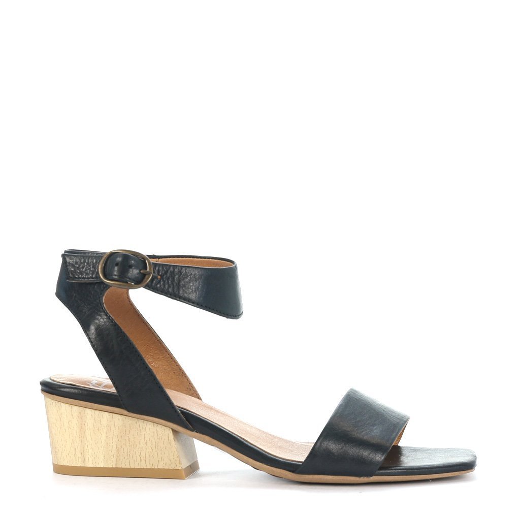 Jess Leather Sandals - EOS Footwear - Sandals
#color_black