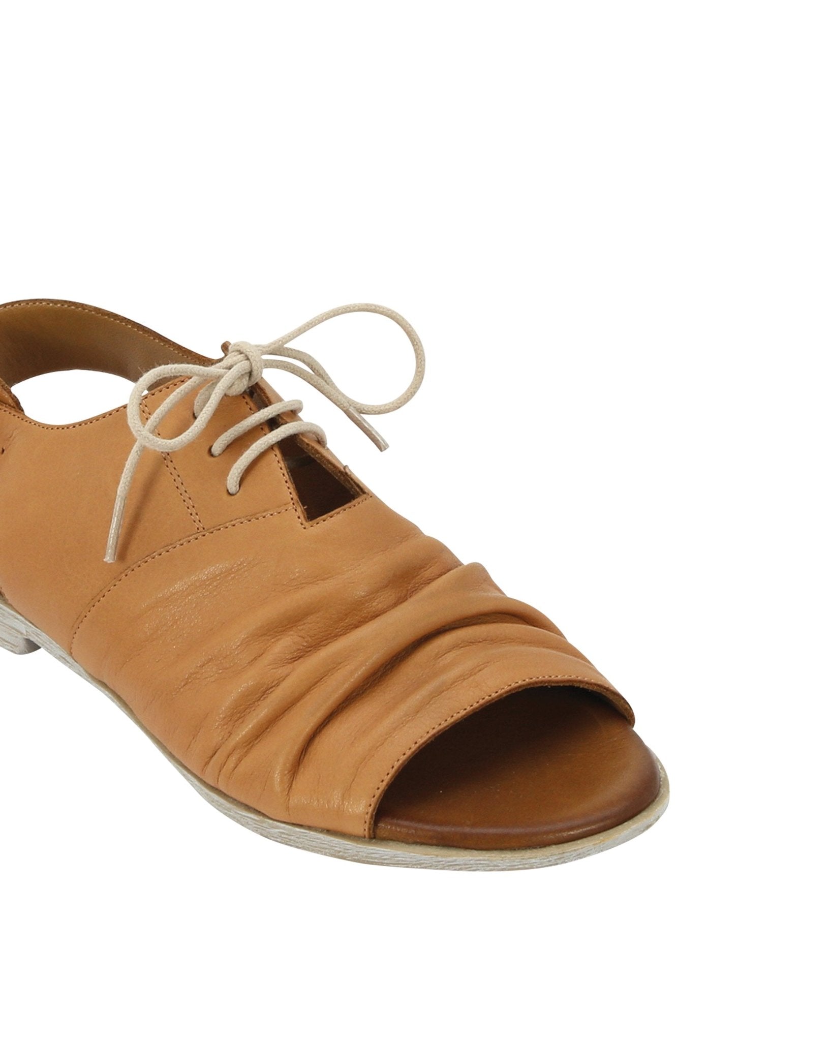 Louelle Leather Sling Back Sandals - EOS Footwear #color_brandy