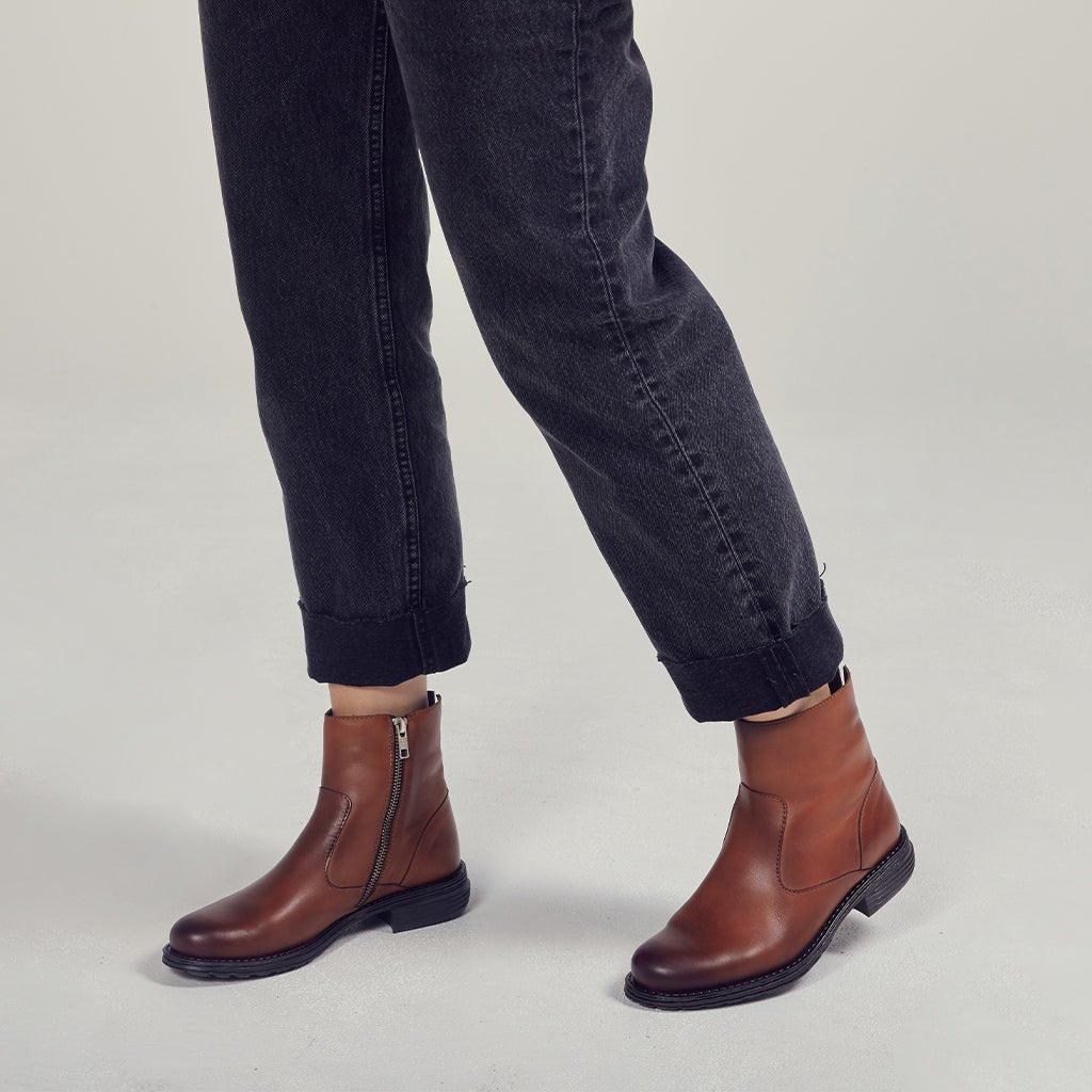 ZESPA - EOS Footwear - Ankle Boots #color_Brandy