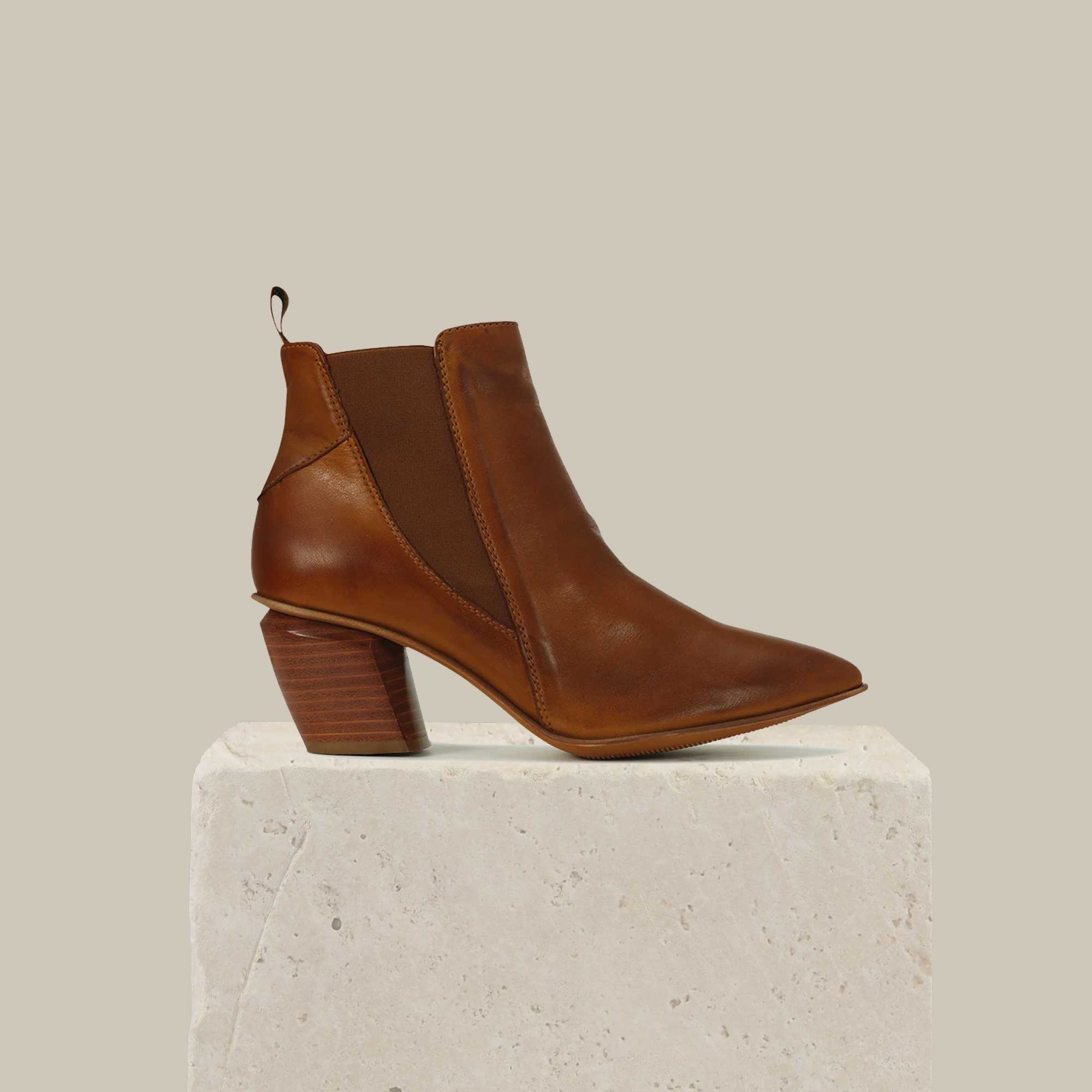 ALLY - EOS Footwear - Ankle Boots