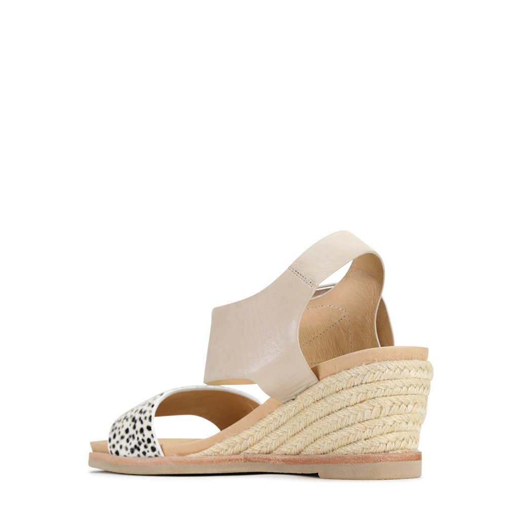 EMPATHY - EOS Footwear - EspadrillesEMPATHY - EOS Footwear - Espadrilles #color_ecru/white