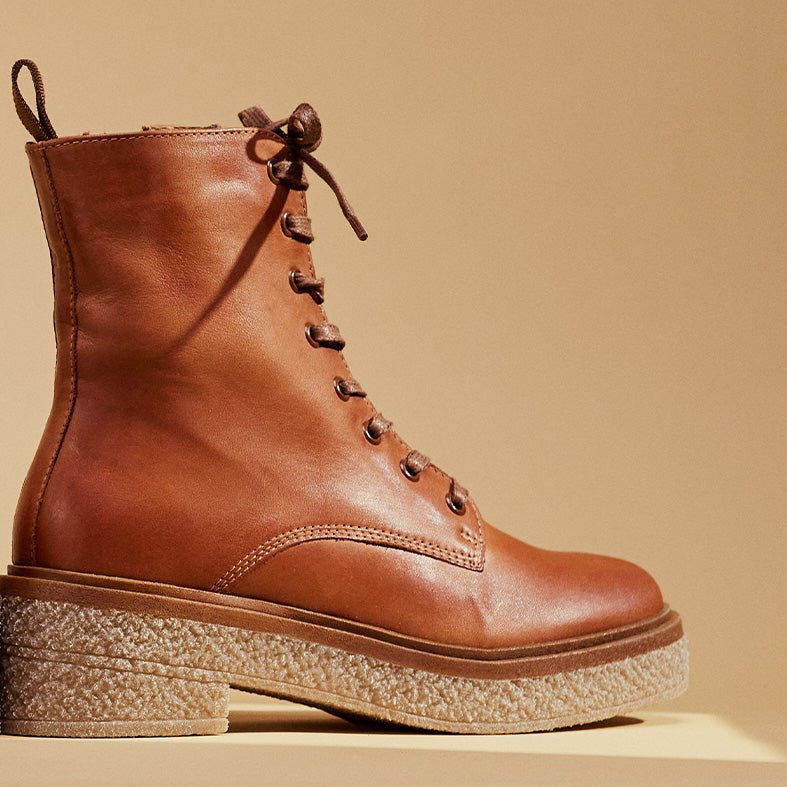 FRIDAY - EOS Footwear - #color_brandy