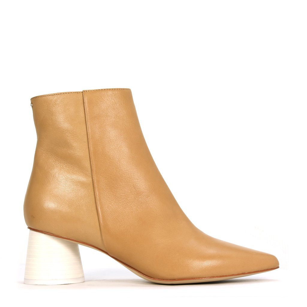 HALLIS1 - EOS Footwear - Ankle Boots #color_tan