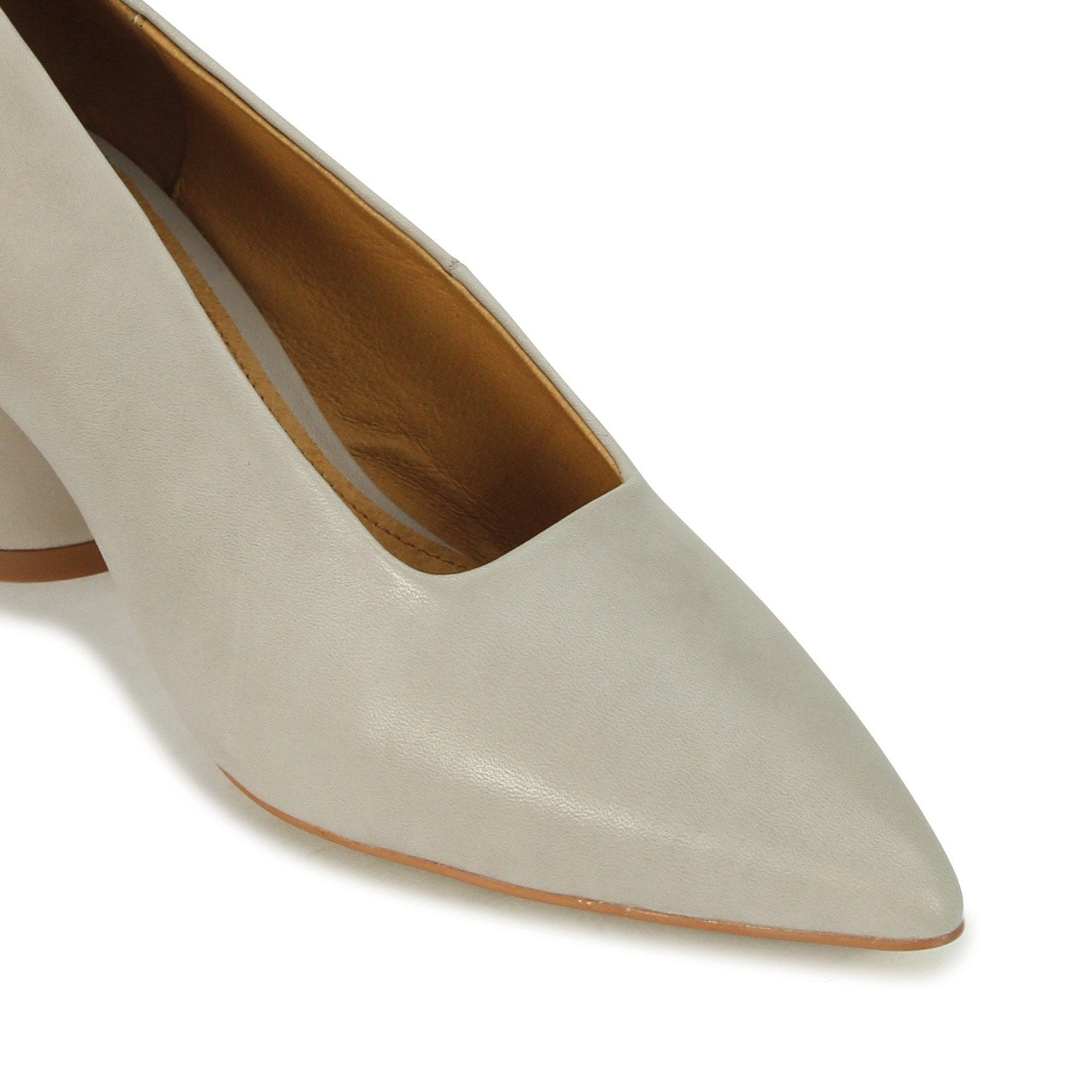 HALOS - EOS Footwear - Pumps #color_Black