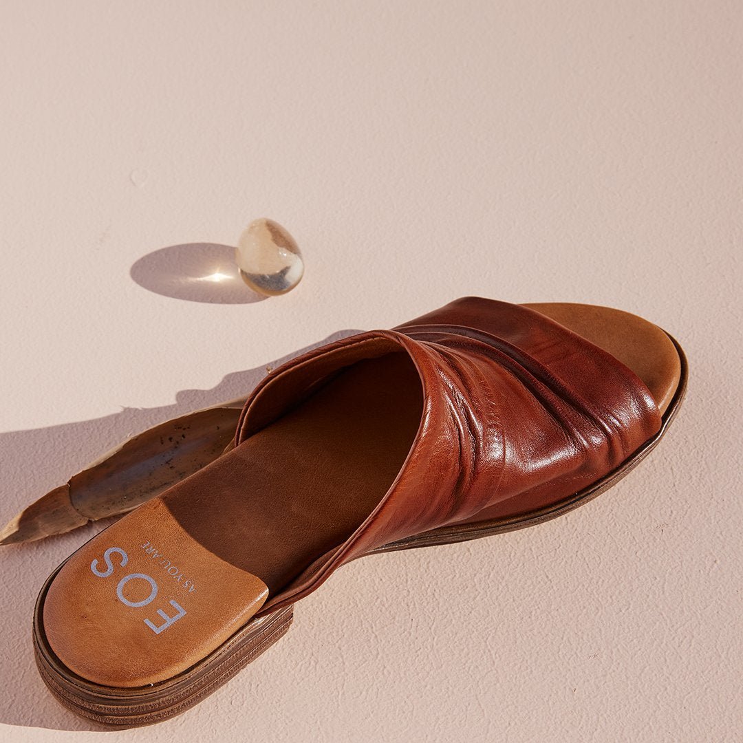 ILO - EOS Footwear - Slides #color_Brandy